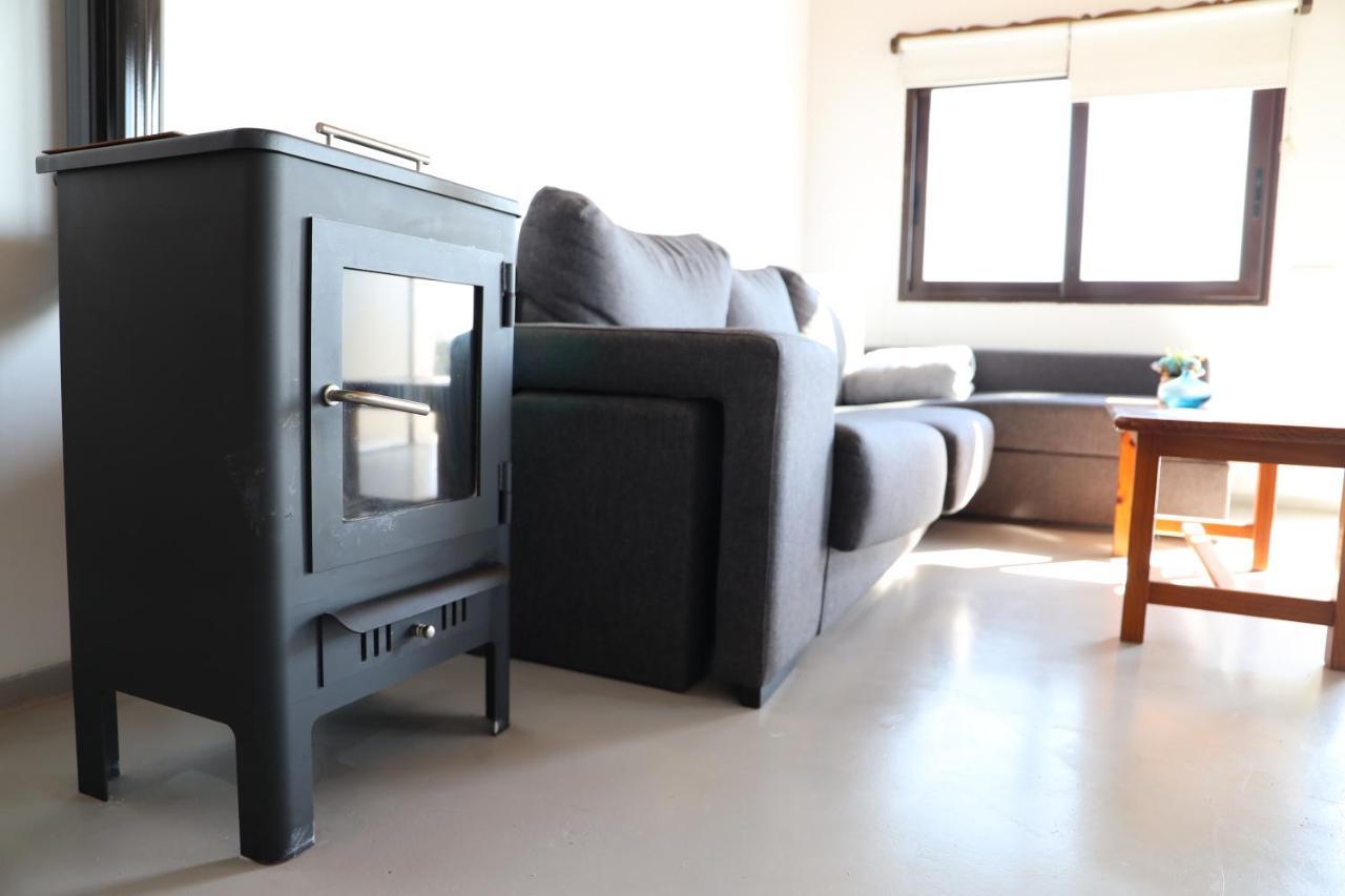 La Finestra Del Delta Guest House Л'Ампола Екстериор снимка