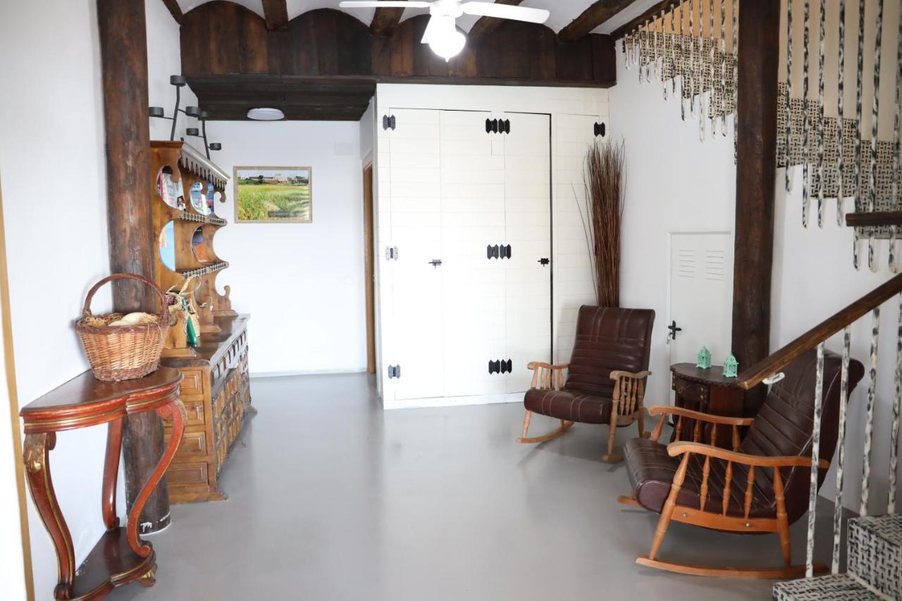 La Finestra Del Delta Guest House Л'Ампола Екстериор снимка