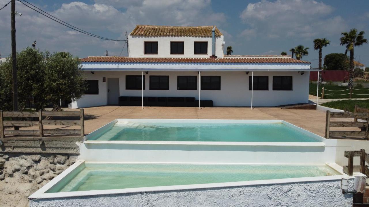 La Finestra Del Delta Guest House Л'Ампола Екстериор снимка