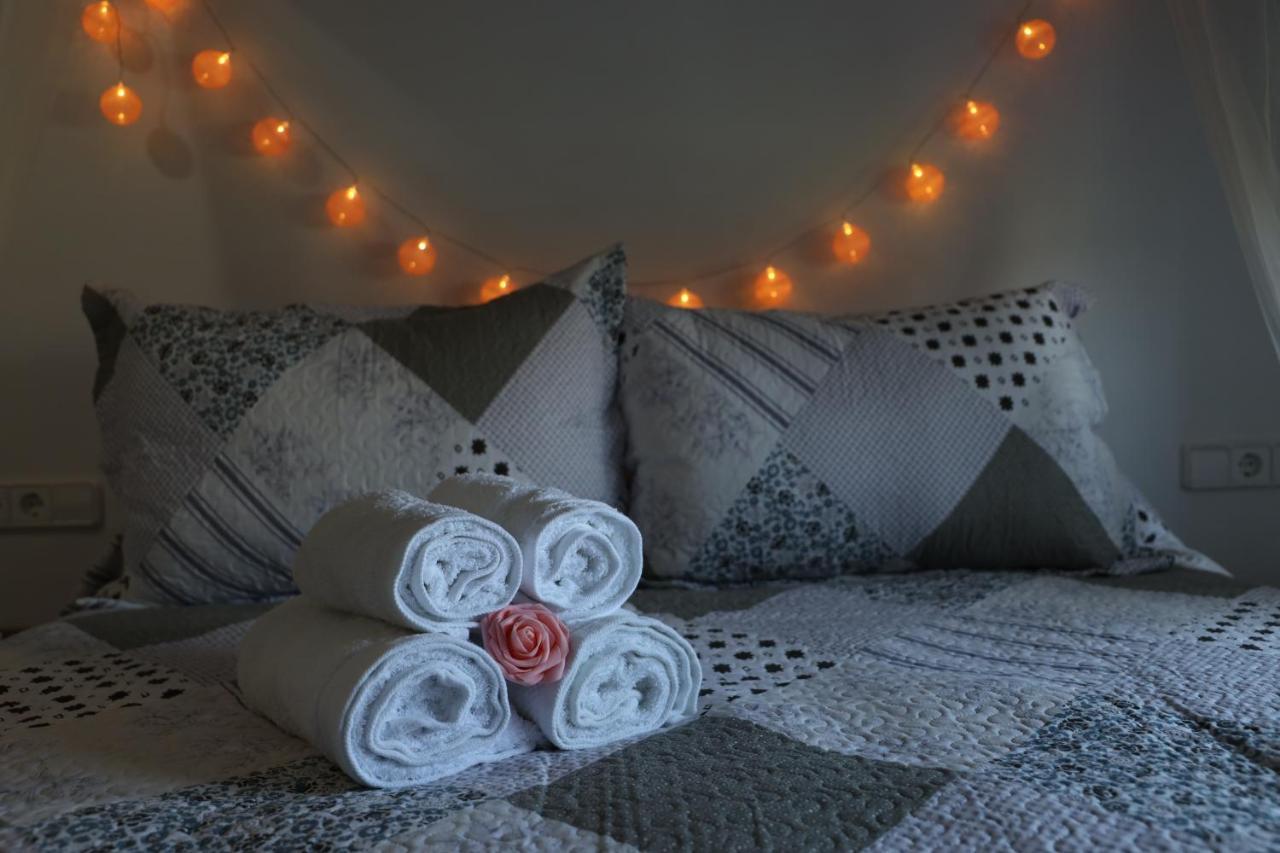 La Finestra Del Delta Guest House Л'Ампола Екстериор снимка